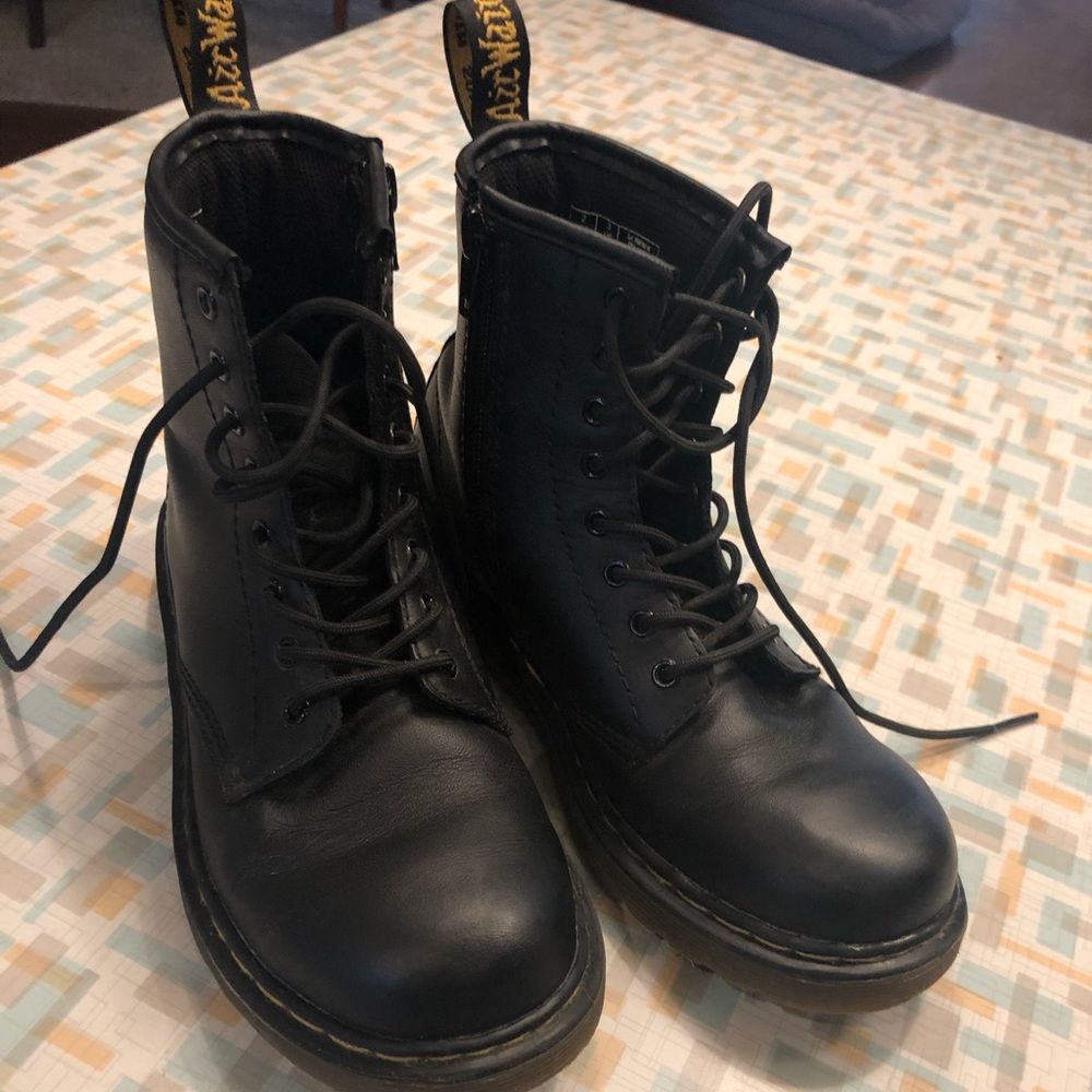 Dr Martens youth 3